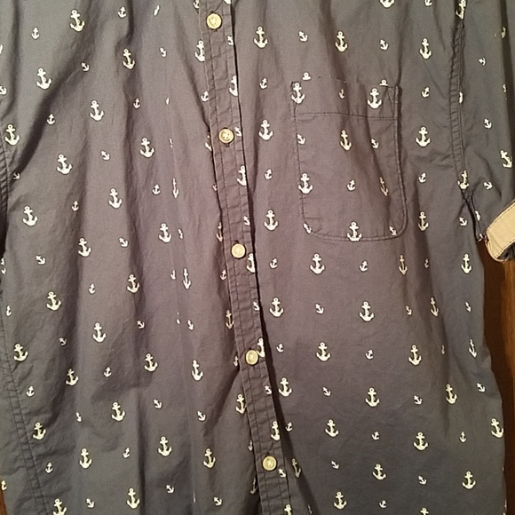 NWOT dress shirt - Picture 3 of 5